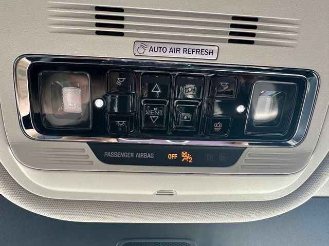 Used 2025 Lincoln Aviator Reserve AWD/4WD image 19