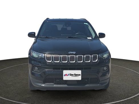 Used 2022 Jeep Compass Latitude AWD/4WD image 9