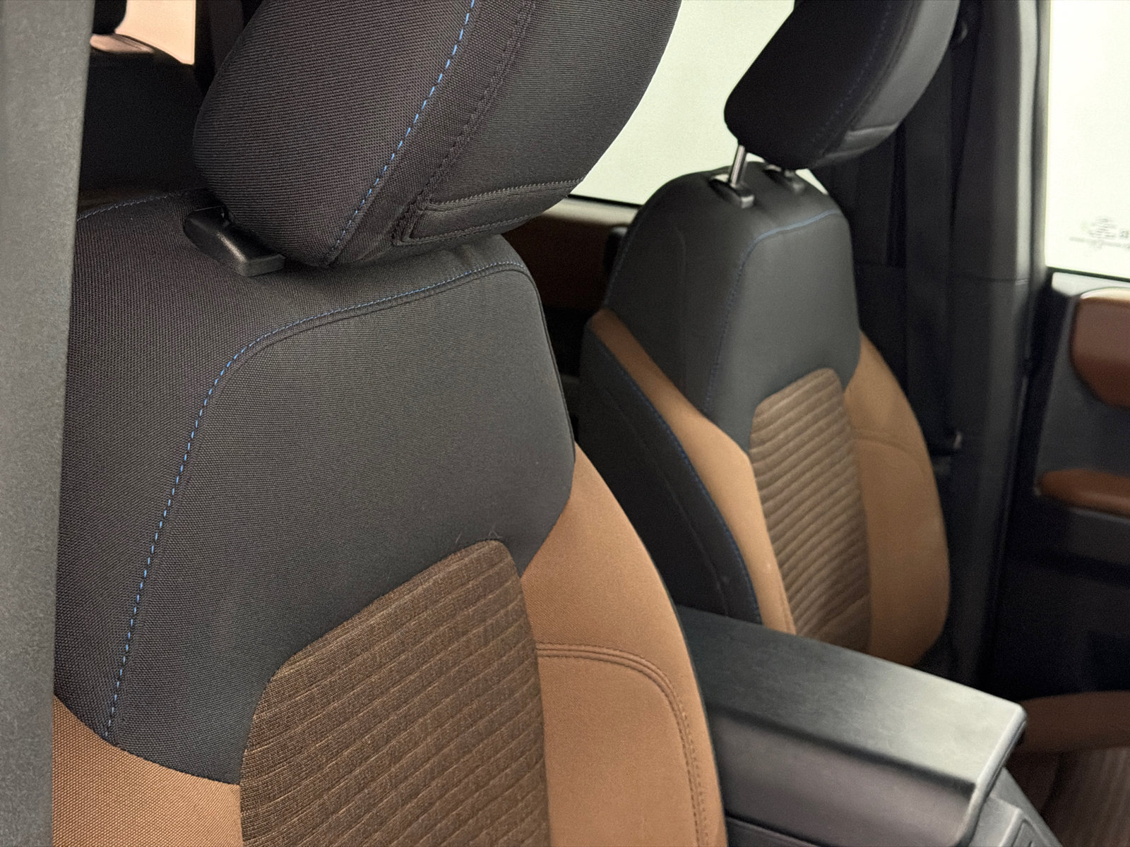 Used 2022 Ford Bronco Outer Banks AWD/4WD image 11