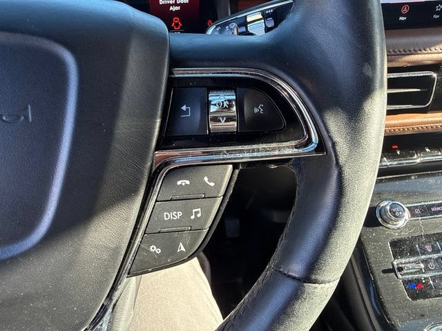 Used 2023 Lincoln Nautilus Reserve w/ Equipment Group 201A AWD/4WD image 14