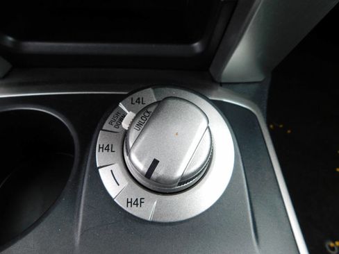 Used 2011 Toyota 4Runner Limited AWD/4WD image 16