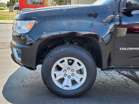 Used 2019 Chevrolet Colorado LT w/ LT Convenience Package AWD/4WD image 11