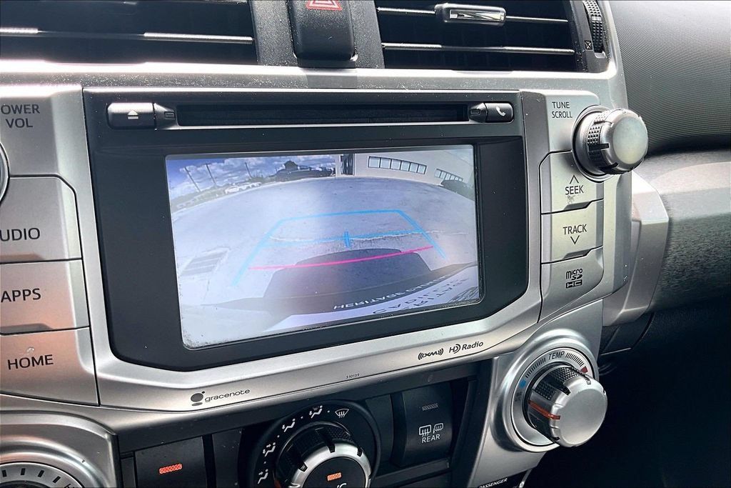 Used 2018 Toyota 4Runner SR5 Premium AWD/4WD image 13