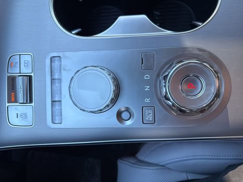 New 2026 Genesis GV70 2.5T Advanced image 23