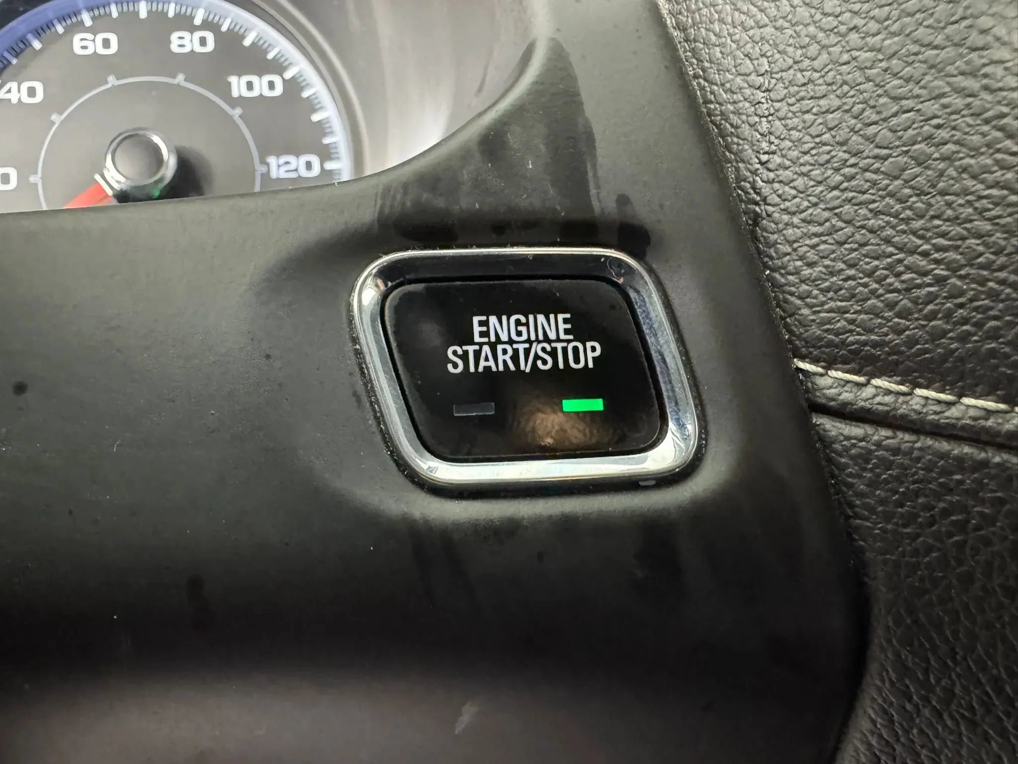 Used 2017 GMC Acadia SLE w/ Driver Alert Package I AWD/4WD image 17