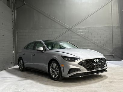 Used 2023 Hyundai Sonata SEL w/ Convenience Package