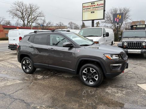 Used 2018 Jeep Compass Trailhawk image 14