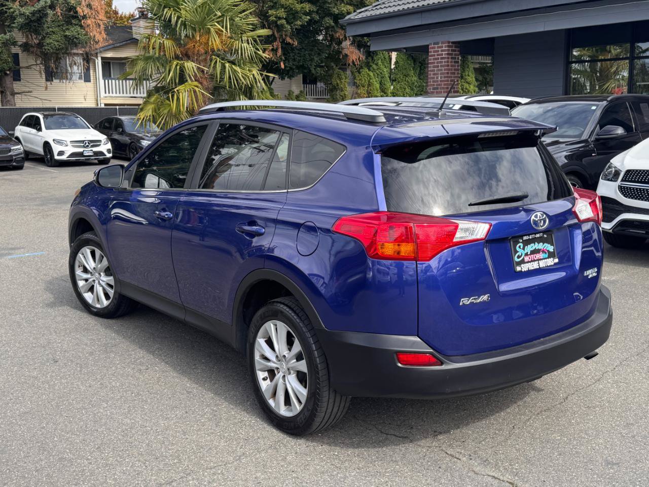 Used 2015 Toyota RAV4 Limited AWD/4WD image 6