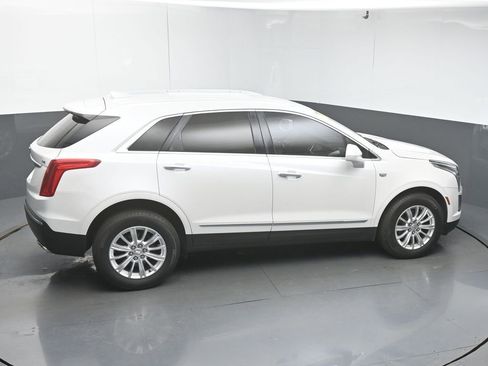 Used 2018 Cadillac XT5 FWD w/ LPO, Wheel Lock Package image 46