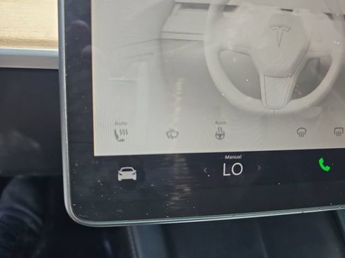 Used 2023 Tesla Model 3 Standard Range RWD image 22