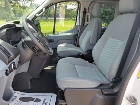 Used 2016 Ford Transit 350 XLT RWD image 7