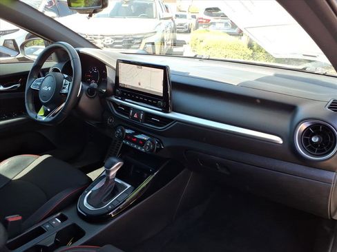 Used 2023 Kia Forte GT image 11
