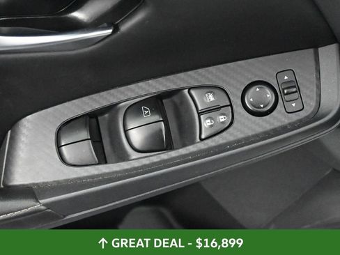 Used 2024 Nissan Sentra SV image 25