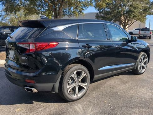 Used 2025 Acura RDX w/ Technology Package image 4