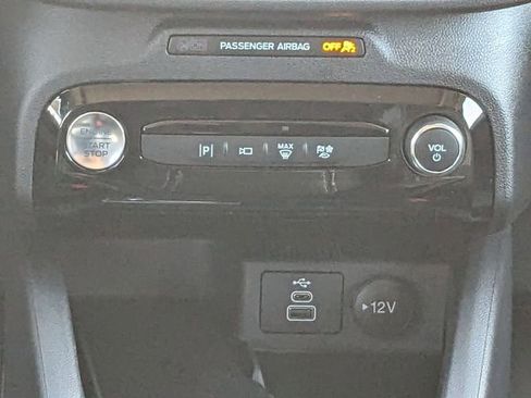 New 2026 Ford Escape SE w/ PHEV Premium Package FWD image 16