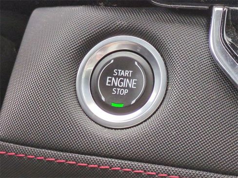 Certified 2023 Chevrolet Colorado Z71 w/ Z71 Convenience Package 2 image 34