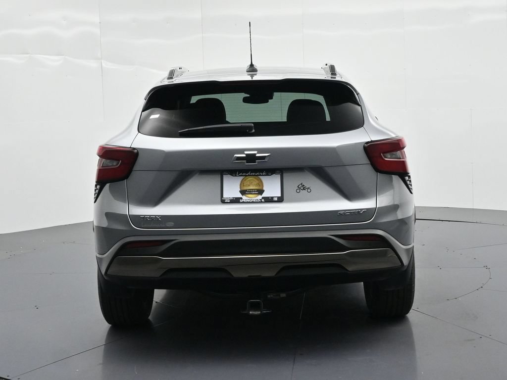 Used 2025 Chevrolet Trax ACTIV w/ Sunroof Package FWD image 7
