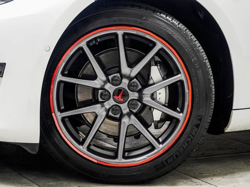 Used 2019 Tesla Model 3 Long Range image 3