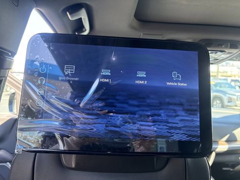 New 2026 Chevrolet Tahoe High Country AWD/4WD image 26