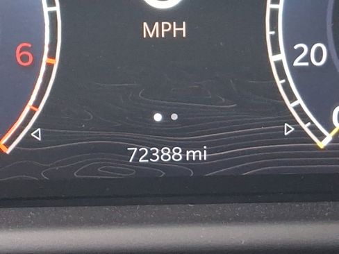 Used 2022 Jeep Wagoneer Series III w/ Flexible Seating Group image 20