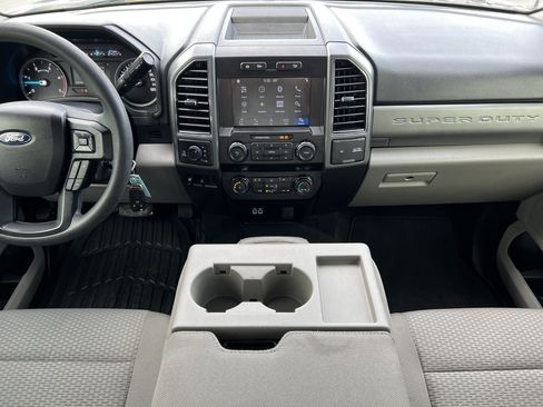 Used 2019 Ford F350 XLT w/ XLT Value Package AWD/4WD image 32