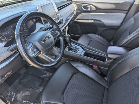 Used 2022 Jeep Compass Latitude w/ Convenience Group FWD image 16