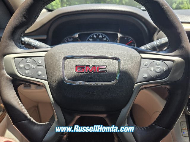 Used 2019 GMC Acadia Denali w/ Technology Package FWD image 21