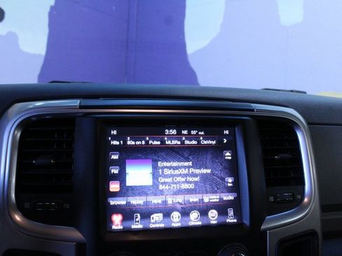 Used 2017 RAM 1500 Classic SLT w/ SLT Plus D￩cor Group image 15