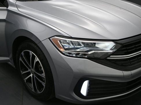 Used 2024 Volkswagen Jetta Sport image 15