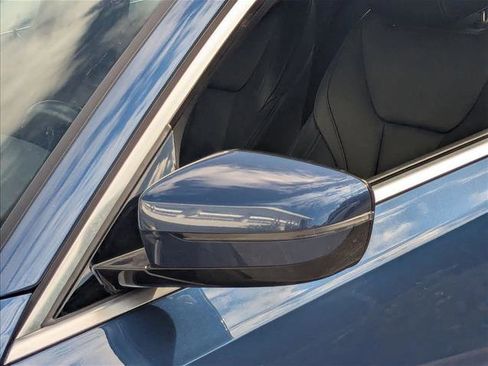 Used 2022 BMW 330i Sedan w/ Driving Assistance Package image 15