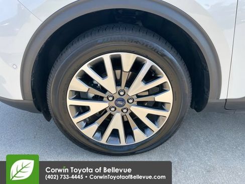 Used 2021 Ford Escape Titanium AWD/4WD image 27