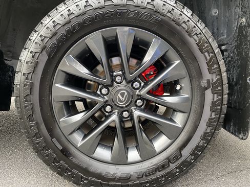 Used 2021 Lexus GX 460 Premium w/ Premium Package image 42