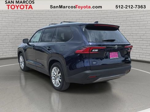 Used 2026 Toyota Grand Highlander AWD image 8
