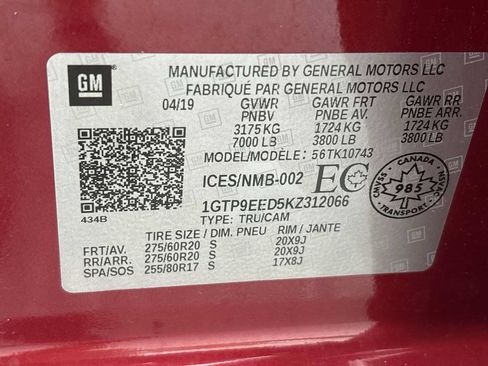 Used 2019 GMC Sierra 1500 AT4 w/ AT4 Preferred Package AWD/4WD image 35