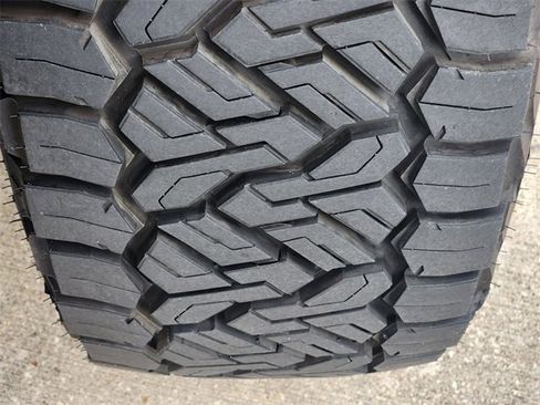 Certified 2025 Toyota Tacoma TRD Sport image 11