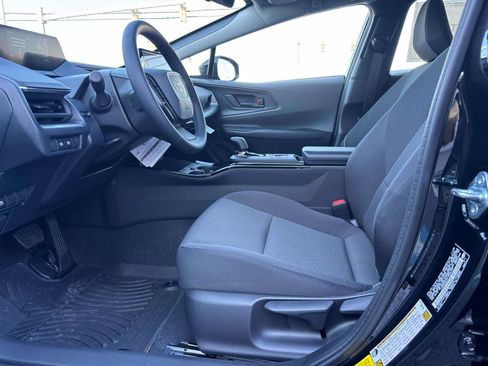 New 2026 Toyota Prius LE image 5