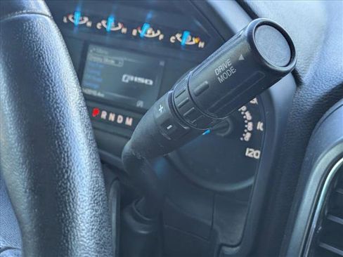 Used 2019 Ford F150 XLT w/ Equipment Group 302A Luxury AWD/4WD image 12