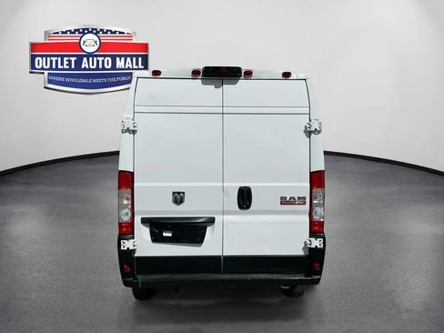 Used 2020 RAM ProMaster 2500 FWD image 4