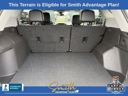 Used 2024 GMC Terrain SLT FWD image 14