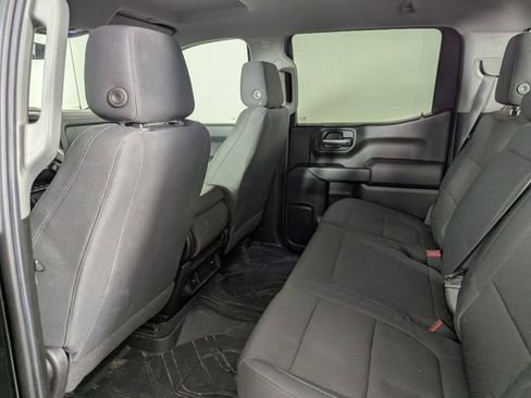 Used 2019 Chevrolet Silverado 1500 Custom Trail Boss w/ Custom Convenience Package image 17