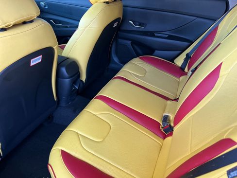 New 2025 Hyundai Elantra Blue image 5