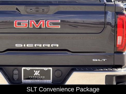 Used 2023 GMC Sierra 1500 SLT w/ SLT Premium Package image 5