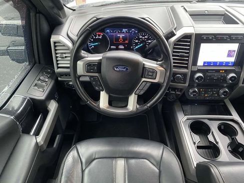 Certified 2021 Ford F250 Platinum w/ FX4 Off-Road Package image 13