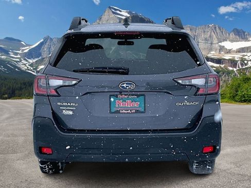Used 2023 Subaru Outback Premium image 4