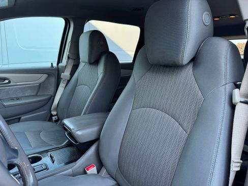 Used 2015 Chevrolet Traverse LT AWD/4WD image 8