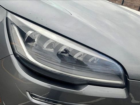 Used 2022 Lincoln Aviator Reserve w/ Elements Package Plus image 31