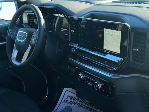 New 2026 GMC Sierra 1500 SLE w/ Preferred Package image 46