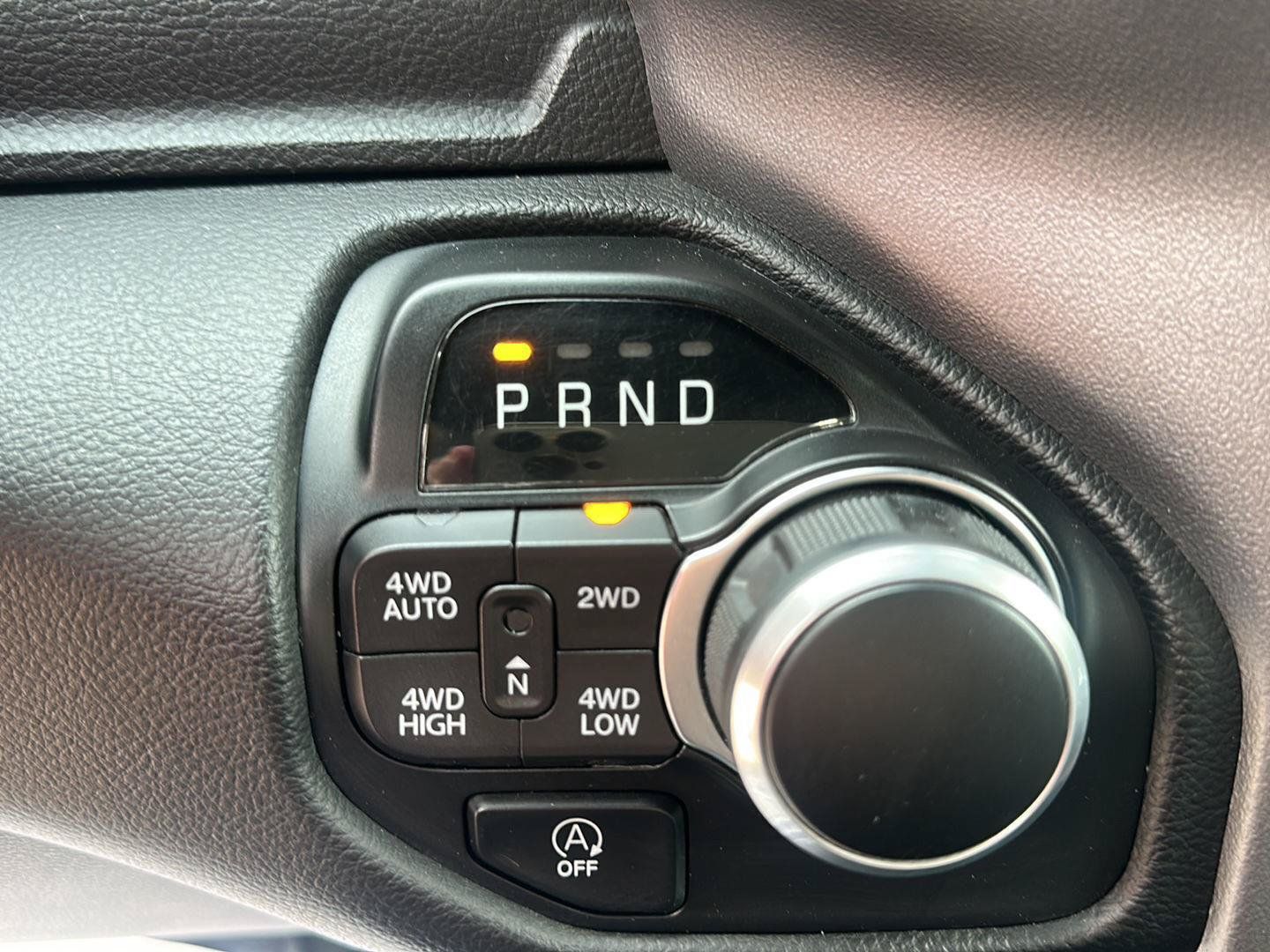 Used 2024 RAM 1500 Big Horn AWD/4WD image 20