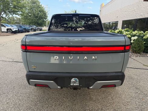 Used 2022 Rivian R1T Launch Edition AWD/4WD image 4