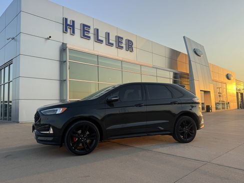 Used 2024 Ford Edge ST w/ Equipment Group 401A AWD/4WD image 3